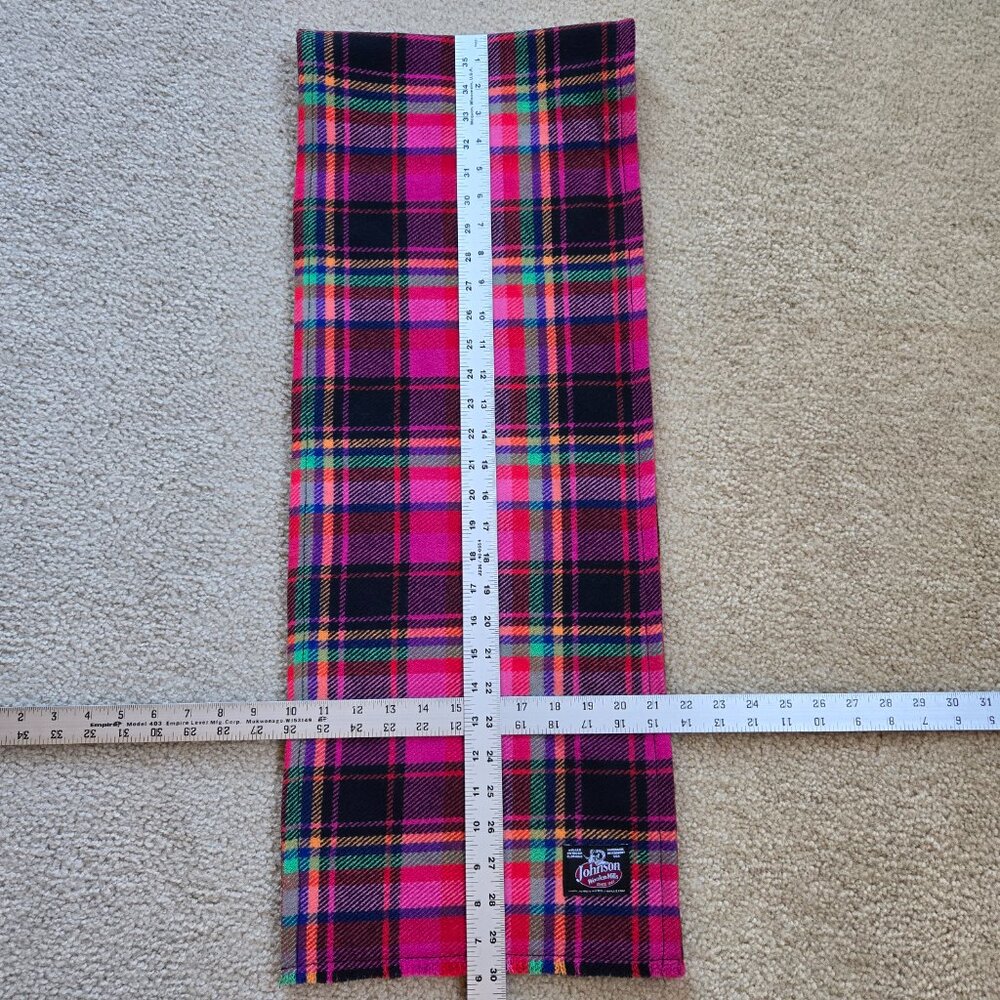 NWOT *HOT PINK* Plaid Lambswool Scarf Johnson Woolen Mills - Picture 3 of 7